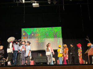 Theaterbesuch der 04c